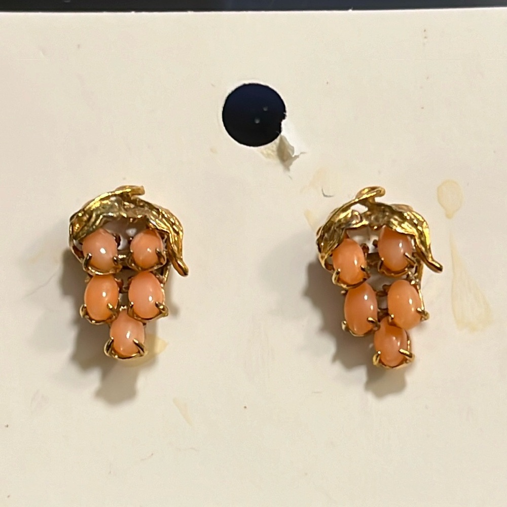 Vintage Coral Grapes Earrings